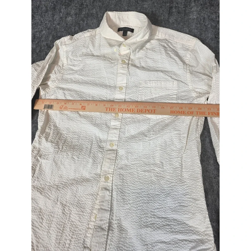 Mens L Shirt White Seersucker Tailored Slim Fit Button Down Banana Republic